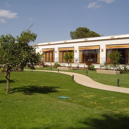 Hotel Los Granados Navalmoral De La Mata Εξωτερικό φωτογραφία