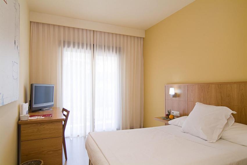 Hotel Los Granados Navalmoral De La Mata Εξωτερικό φωτογραφία